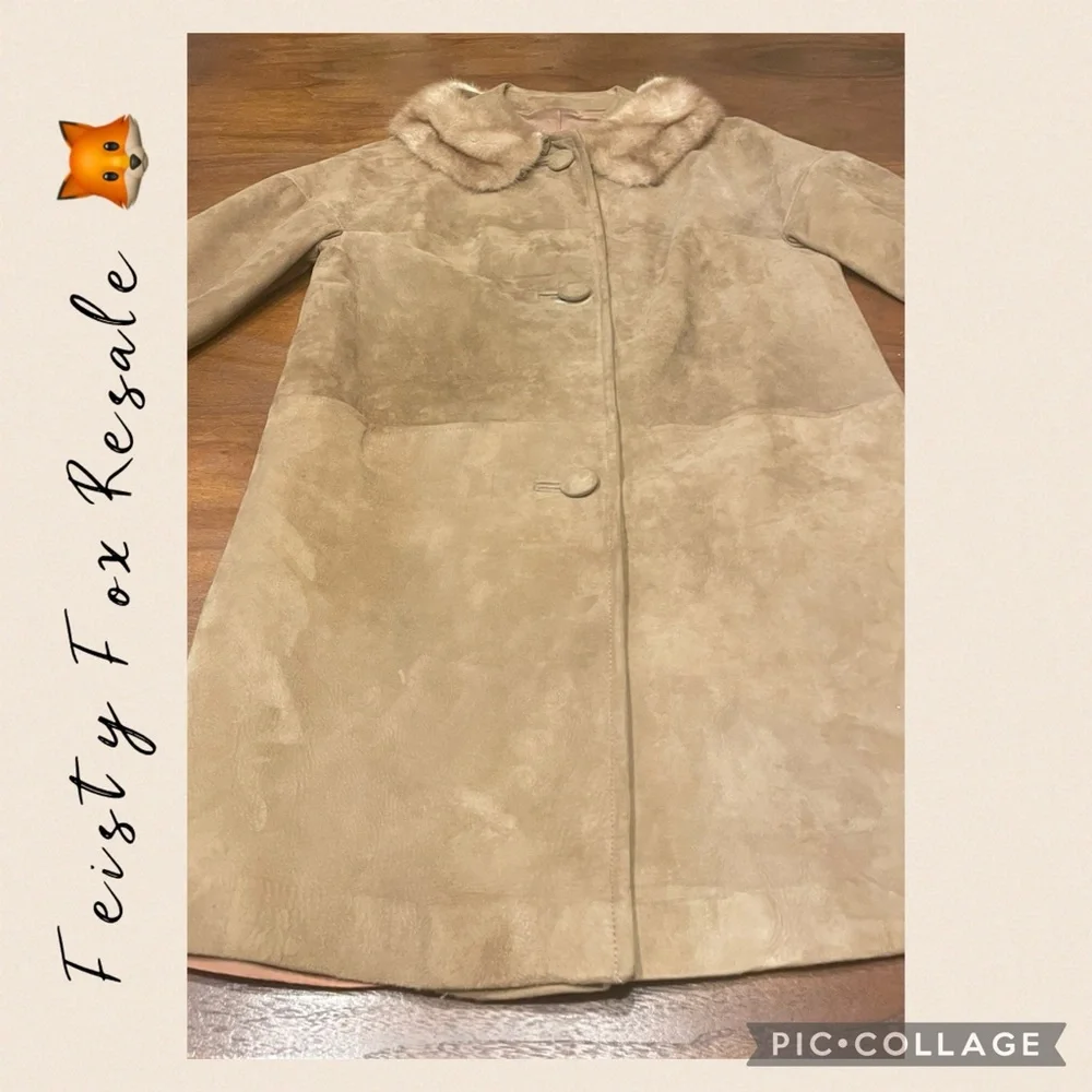 Elegant Tan Suede Coat with Faux Fur Collar - Picture 8 of 16